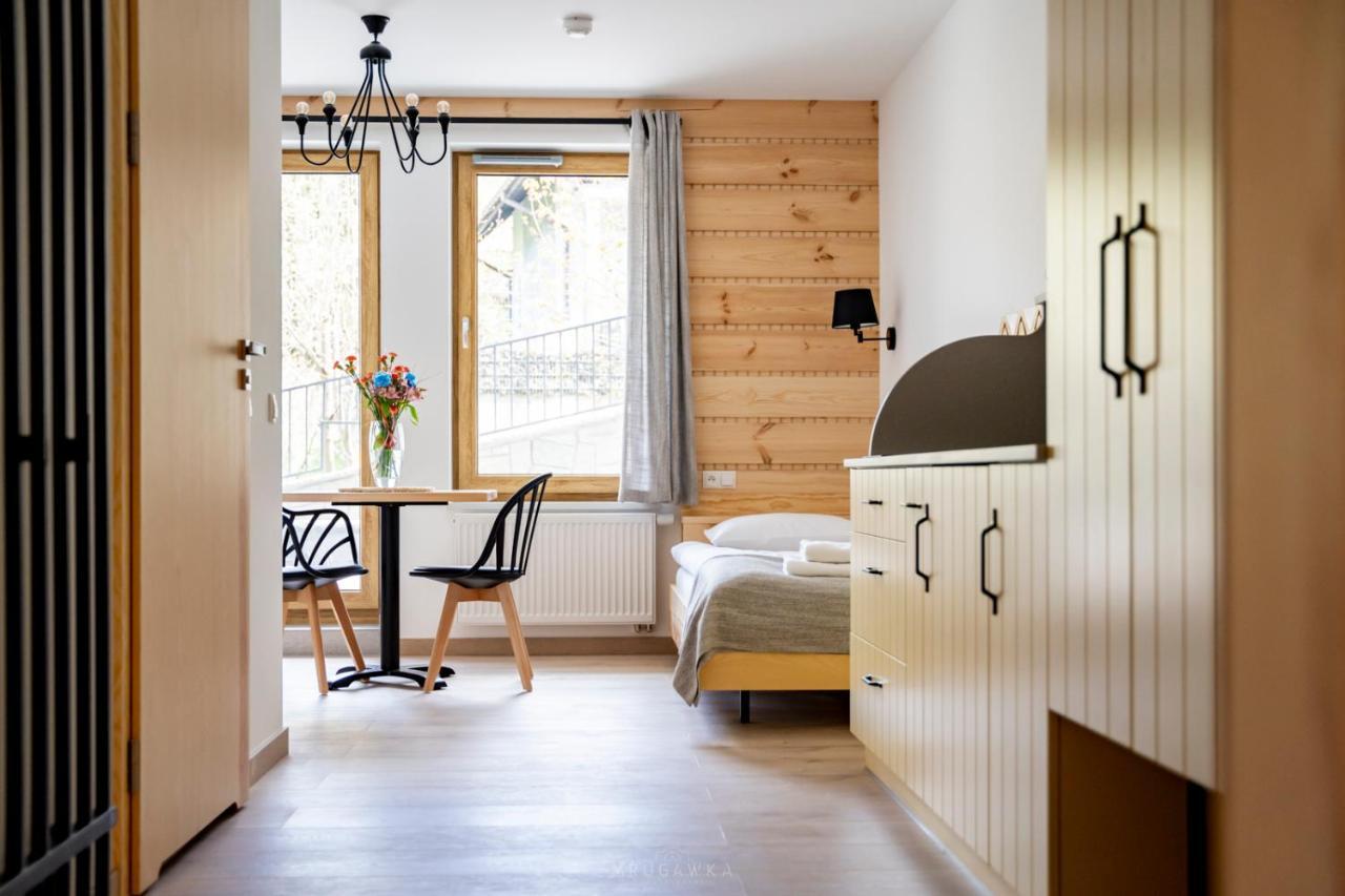 Bella Monte Bed & Breakfast Щирк Екстериор снимка