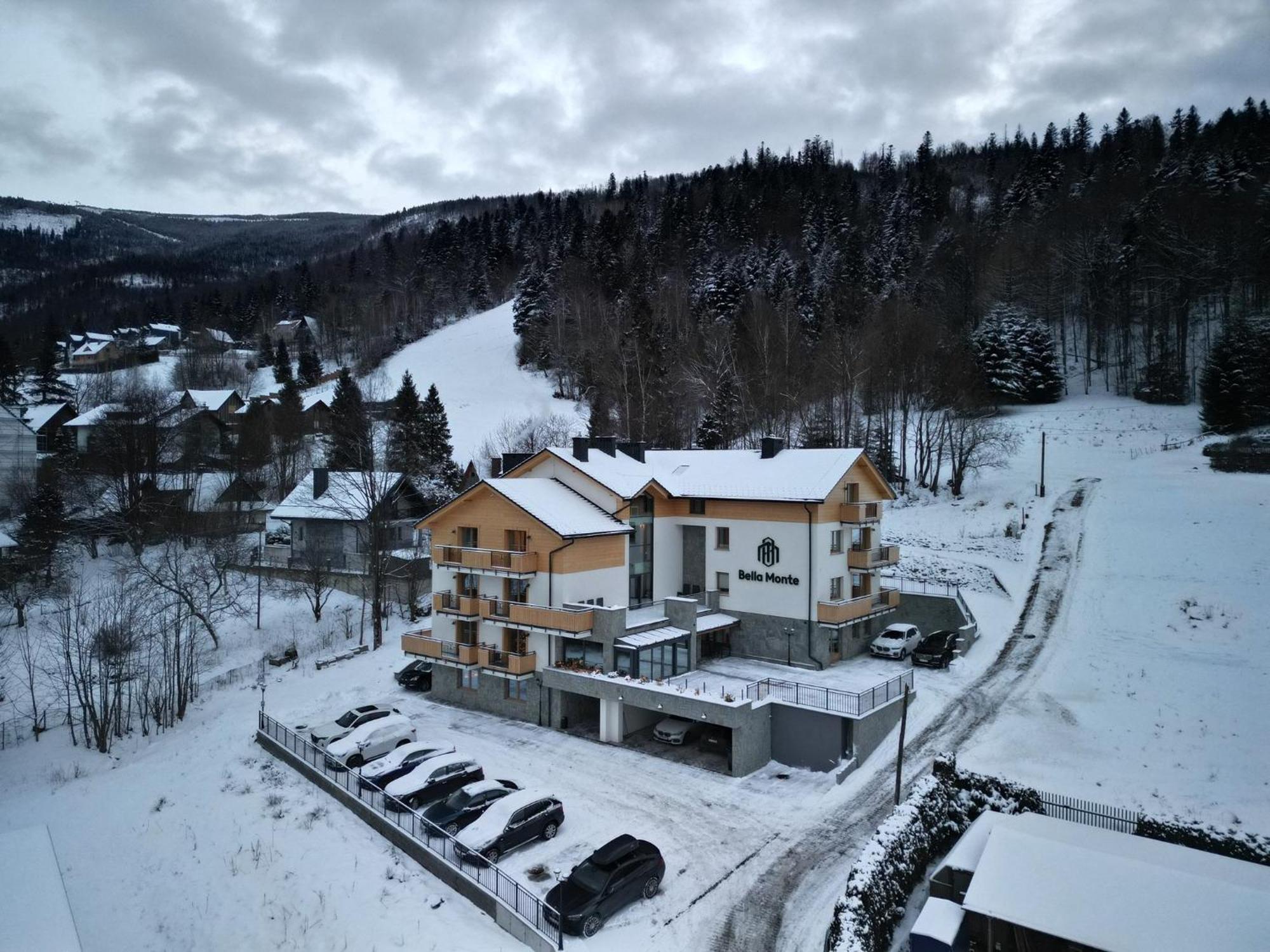 Bella Monte Bed & Breakfast Щирк Екстериор снимка